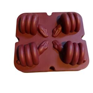 Snake ice mold threshold maroon